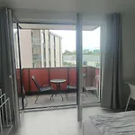 Alloggio in famiglia 3-bedroom With 2 Free Parking Spots - Tauron Arena