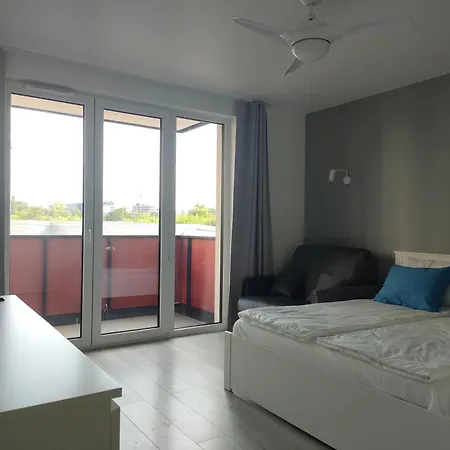 3-bedroom With 2 Free Parking Spots - Tauron Arena Alloggio in famiglia