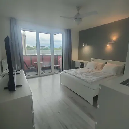Ubytování v soukromí 3-bedroom With 2 Free Parking Spots - Tauron Arena *