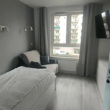3-bedroom With 2 Free Parking Spots - Tauron Arena Ubytování v soukromí Krakov