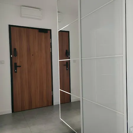 Ubytování v soukromí 3-bedroom With 2 Free Parking Spots - Tauron Arena *