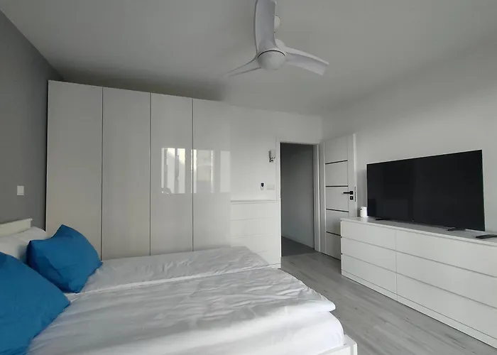 Ubytování v soukromí 3-bedroom With 2 Free Parking Spots - Tauron Arena *